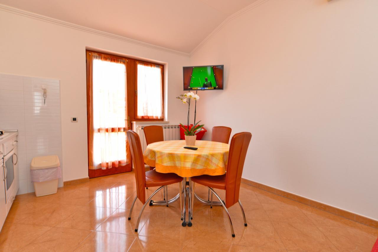 Apartment Ljiljana 1553 Novigrad Istria Exterior foto